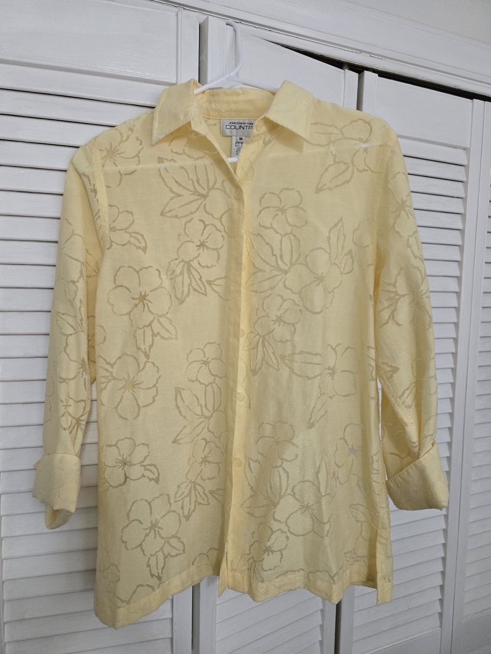Light Yellow Sheer Floral Button-Up Shirt Size Medium